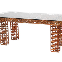 Sangre y Tanqueray (dining table)
