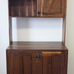 Willow Brook Hutch