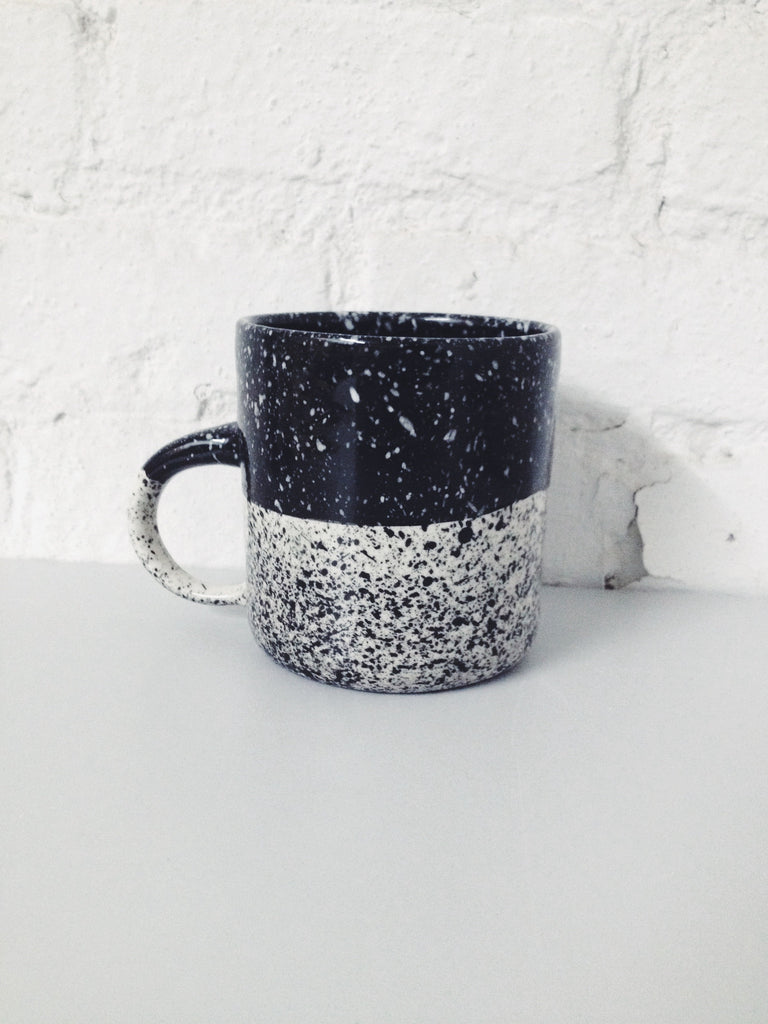 Half Speckled Mug - Black